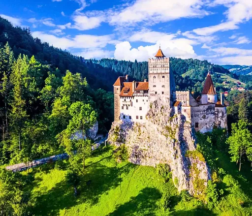 Airport transfer to/from Bran