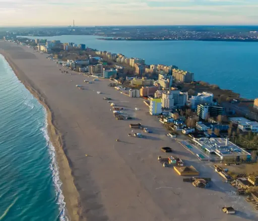 Airport transfer to/from Mamaia